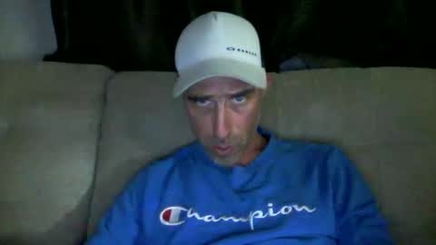 fouraide42 online show from February 2026 06:26:01 AM