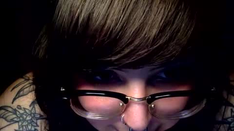 foxdarling96 online show from November 2025 04:54:02 AM