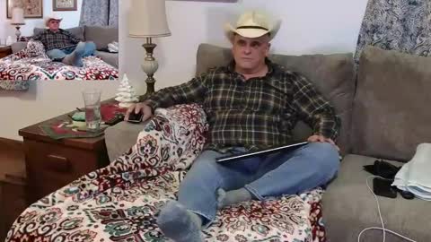 Hunter online show from December 2024 03:17:02 AM