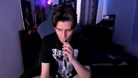 Snapshot of foxicfu chatting on January 2026 11:03:01 AM Foxicfu online show from January 2026 11:03:01 AM