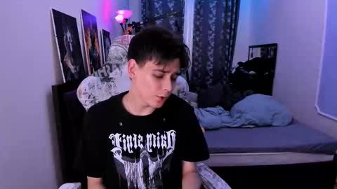 Snapshot of foxicfu chatting on February 2026 11:51:01 AM Foxicfu online show from February 2026 11:51:01 AM