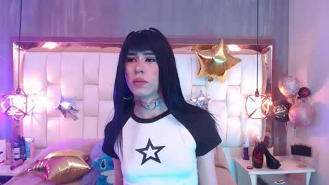 Foxxy  online show from November 2025 07:10:01 PM