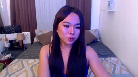 Snapshot of foxygirl_xx chatting on October 2025 02:31:01 AM Ms. FOX online show from October 2025 02:31:01 AM