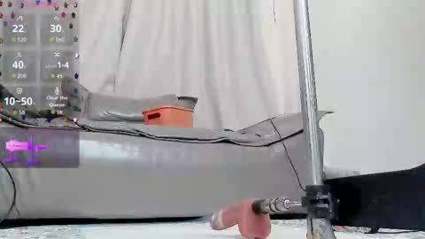 yiyi online show from March 2026 08:06:01 AM