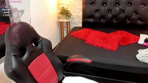          online show from January 2026 02:38:01 AM