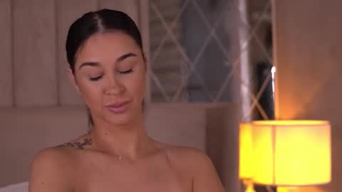 Snapshot of francescadante chatting on November 2025 07:30:02 AM francescadante online show from November 2025 07:30:02 AM