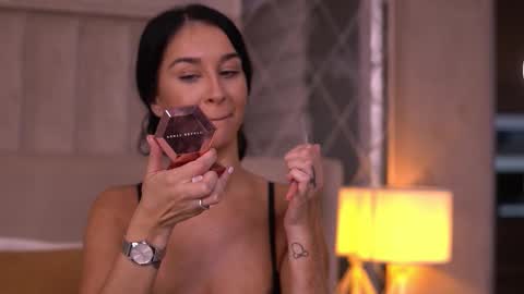 Snapshot of francescadante chatting on November 2025 05:50:01 AM francescadante online show from November 2025 05:50:01 AM