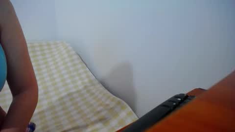 franceskcaa online show from March 2026 05:44:01 AM