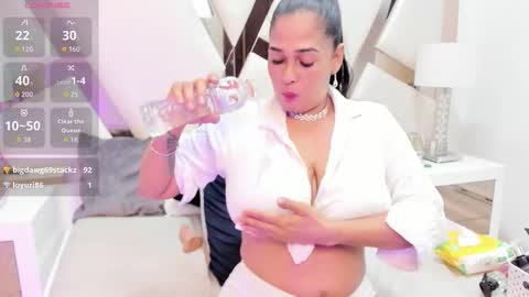 Snapshot of franchescaa chatting on October 2025 12:50:01 PM Victoria Franchesca online show from October 2025 12:50:01 PM