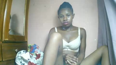 francilla online show from March 2025 06:30:01 PM