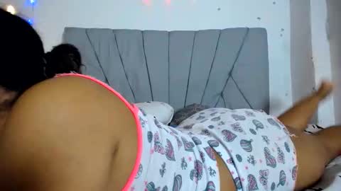 francihot4 online show from March 2026 04:18:01 AM