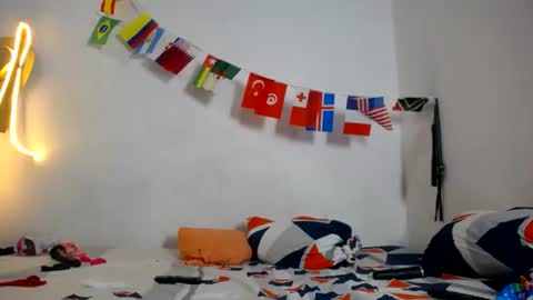 francihot4 online show from July 2026 02:16:01 AM