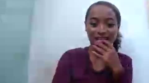 Snapshot of francine925426 chatting on June 2026 06:14:01 AM francine925426 online show from June 2026 06:14:01 AM