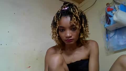 Francinoli online show from May 2026 05:48:02 AM