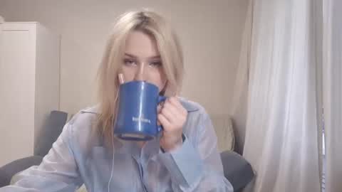 Snapshot of franciscoblanca chatting on June 2026 12:24:02 PM Bloum online show from June 2026 12:24:02 PM