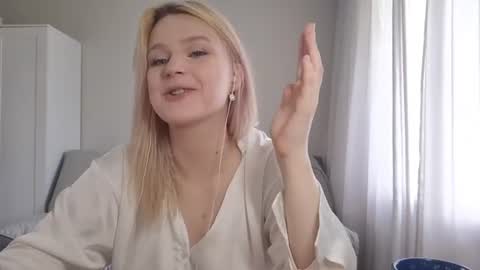 Snapshot of franciscoblanca chatting on July 2026 10:54:02 AM Bloum online show from July 2026 10:54:02 AM