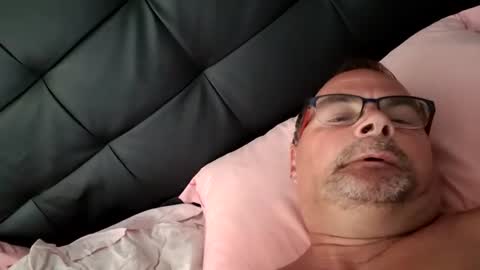 Snapshot of franciscomalin chatting on July 2026 07:21:01 AM franciscomalin online show from July 2026 07:21:01 AM