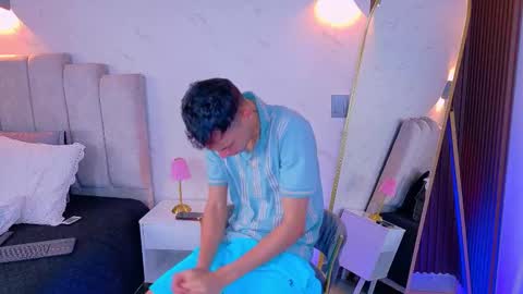 Franco online show from November 2025 08:56:01 PM