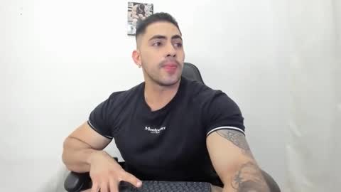 frank_foxx1 online show from February 2026 03:21:02 AM