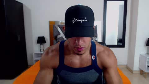 Snapshot of frank_heaven_shore chatting on January 2025 07:26:01 PM Frank online show from January 2025 07:26:01 PM