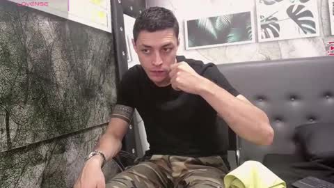 Frank online show from March 2025 06:16:01 PM