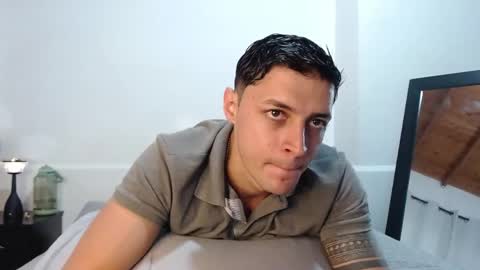 Frank online show from April 2026 09:04:02 PM