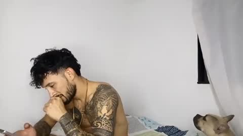 frankdanielsmolano online show from July 2026 06:31:02 AM