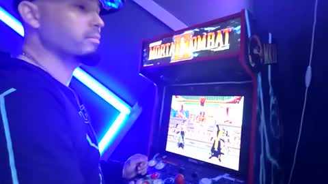 frankievw9 online show from October 2025 10:53:02 PM