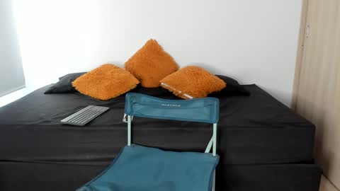 frank online show from February 2025 07:23:02 PM