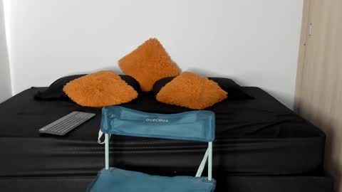 frank online show from February 2025 04:23:02 PM