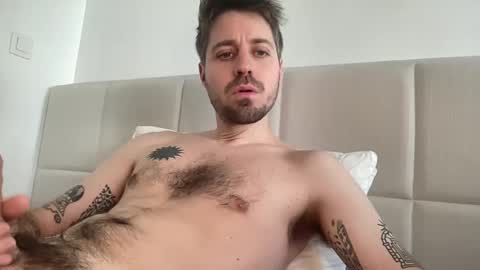 Snapshot of frankybiiig chatting on March 2025 12:11:02 PM thegoodandbiiig online show from March 2025 12:11:02 PM