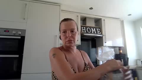 Snapshot of frankyessex chatting on July 2026 12:12:01 PM frankyessex online show from July 2026 12:12:01 PM