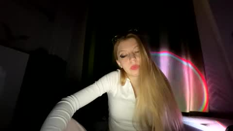 franny_fresh online show from March 2026 04:02:02 PM