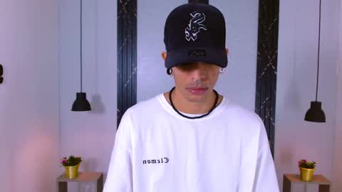 Snapshot of franvill_trato chatting on September 2025 07:26:02 PM Franvill trato online show from September 2025 07:26:02 PM