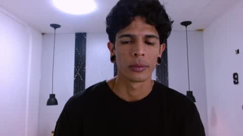 Franvill trato online show from June 2026 07:20:01 PM