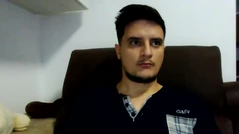 Snapshot of fraromeo2 chatting on December 2025 01:30:01 PM fraromeo2 online show from December 2025 01:30:01 PM