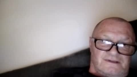 Wolfi online show from March 2025 07:02:01 AM