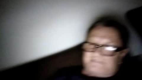 Wolfi online show from November 2025 09:00:02 AM