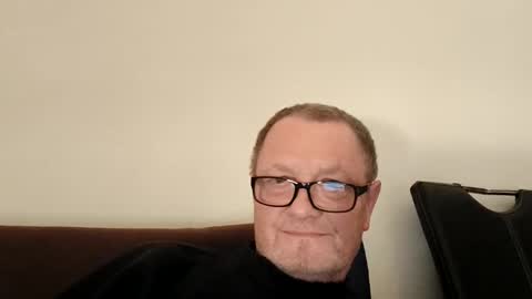 Wolfi online show from April 2026 06:11:01 AM