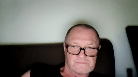 Snapshot of frauenfeind1 chatting on July 2026 12:34:02 PM Wolfi online show from July 2026 12:34:02 PM