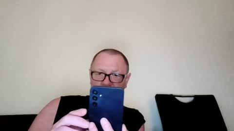 Snapshot of frauenfeind1 chatting on July 2026 05:20:02 AM Wolfi online show from July 2026 05:20:02 AM
