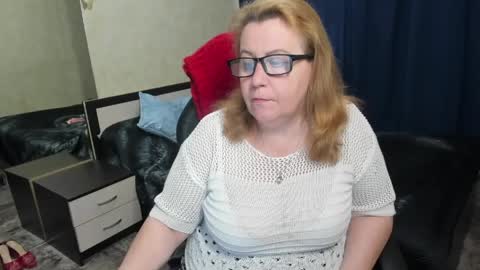 FrauMartha online show from April 2026 12:28:01 PM