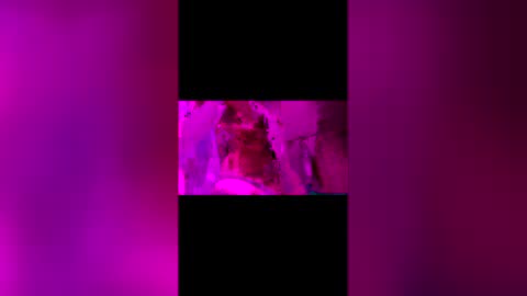 Snapshot of freaktwink420 chatting on December 2025 08:51:02 AM Squirrel twink online show from December 2025 08:51:02 AM