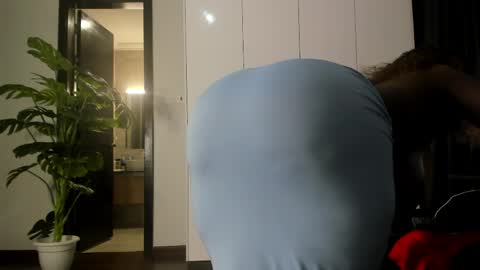 Sandra online show from May 2026 02:17:01 AM