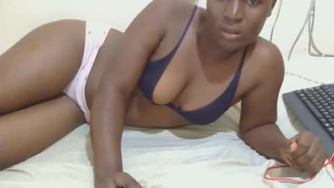 ellina online show from December 2025 03:30:02 PM