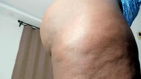 Snapshot of freaky_kandy chatting on February 2026 04:20:01 AM Kandy online show from February 2026 04:20:01 AM