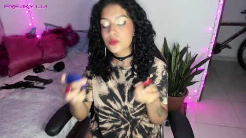 Snapshot of freaky_lia chatting on December 2024 12:24:01 AM Lia Gomez online show from December 2024 12:24:01 AM