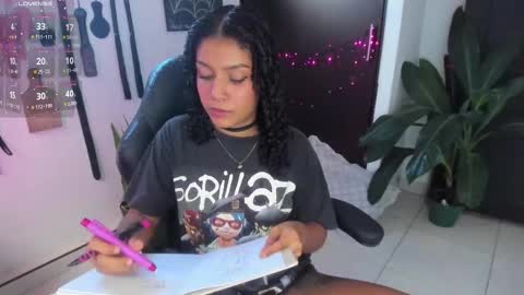 Lia Gomez online show from October 2025 09:46:01 PM