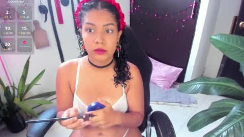 Lia Gomez online show from April 2026 05:10:01 PM