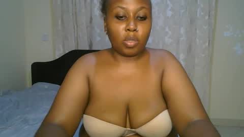 Snapshot of freaky_nikky chatting on January 2026 10:48:01 PM freaky_nikky online show from January 2026 10:48:01 PM